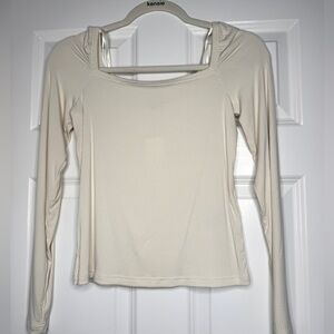 2/$30 💥 NWT Banana Republic Cream Long Sleeve Ribbed Top